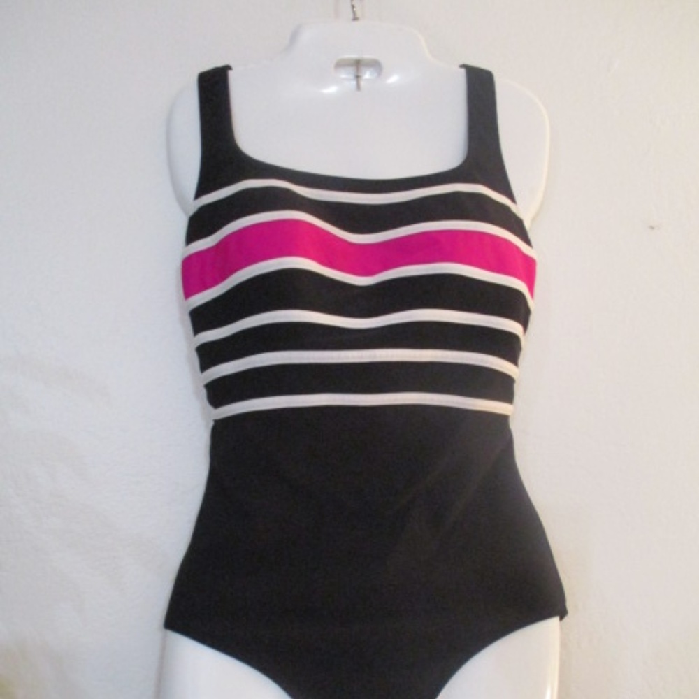 Vintage Ribbed Longitude Slim Bathing suit Swim
